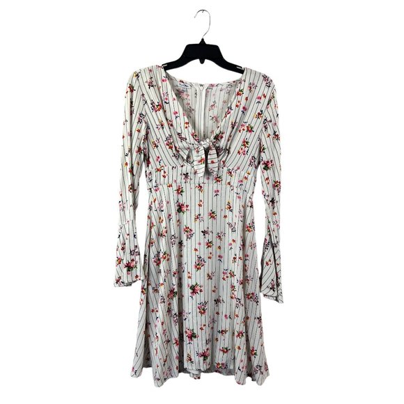 Love Fire Dresses & Skirts - Love Fire Women's Floral Flare Sleeve Dress